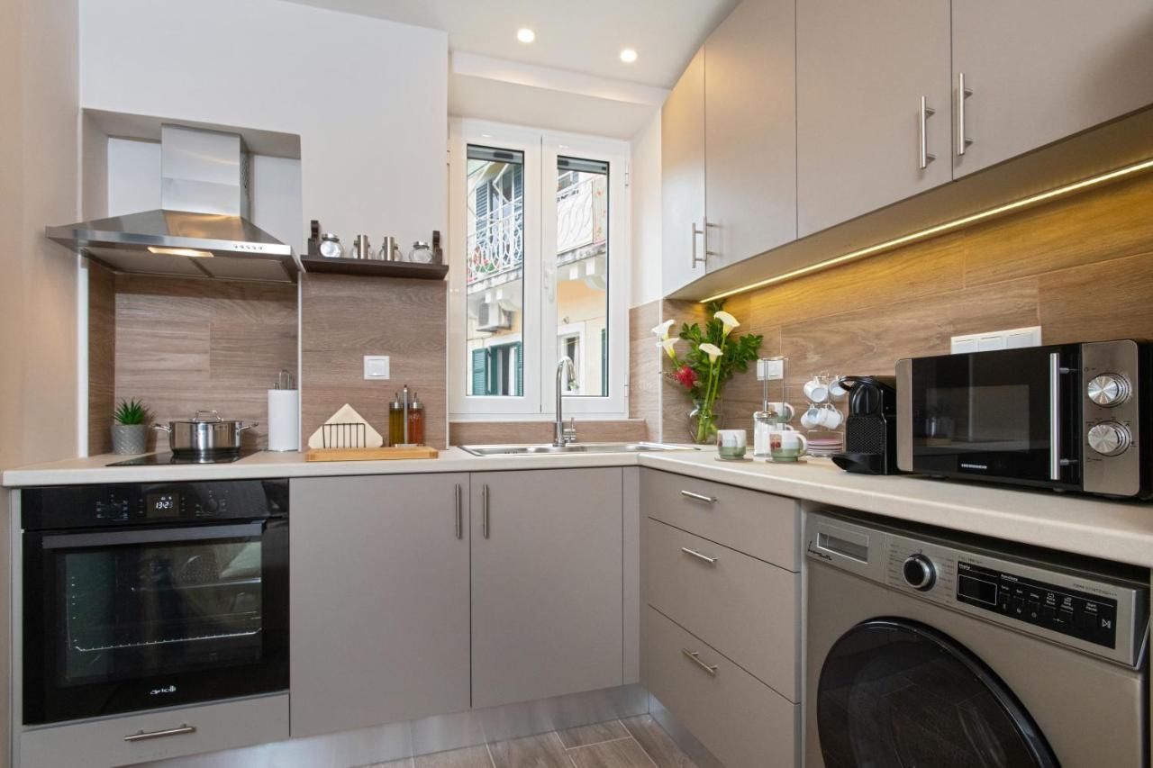 Taylor'S Apartment Corfu  Bagian luar foto