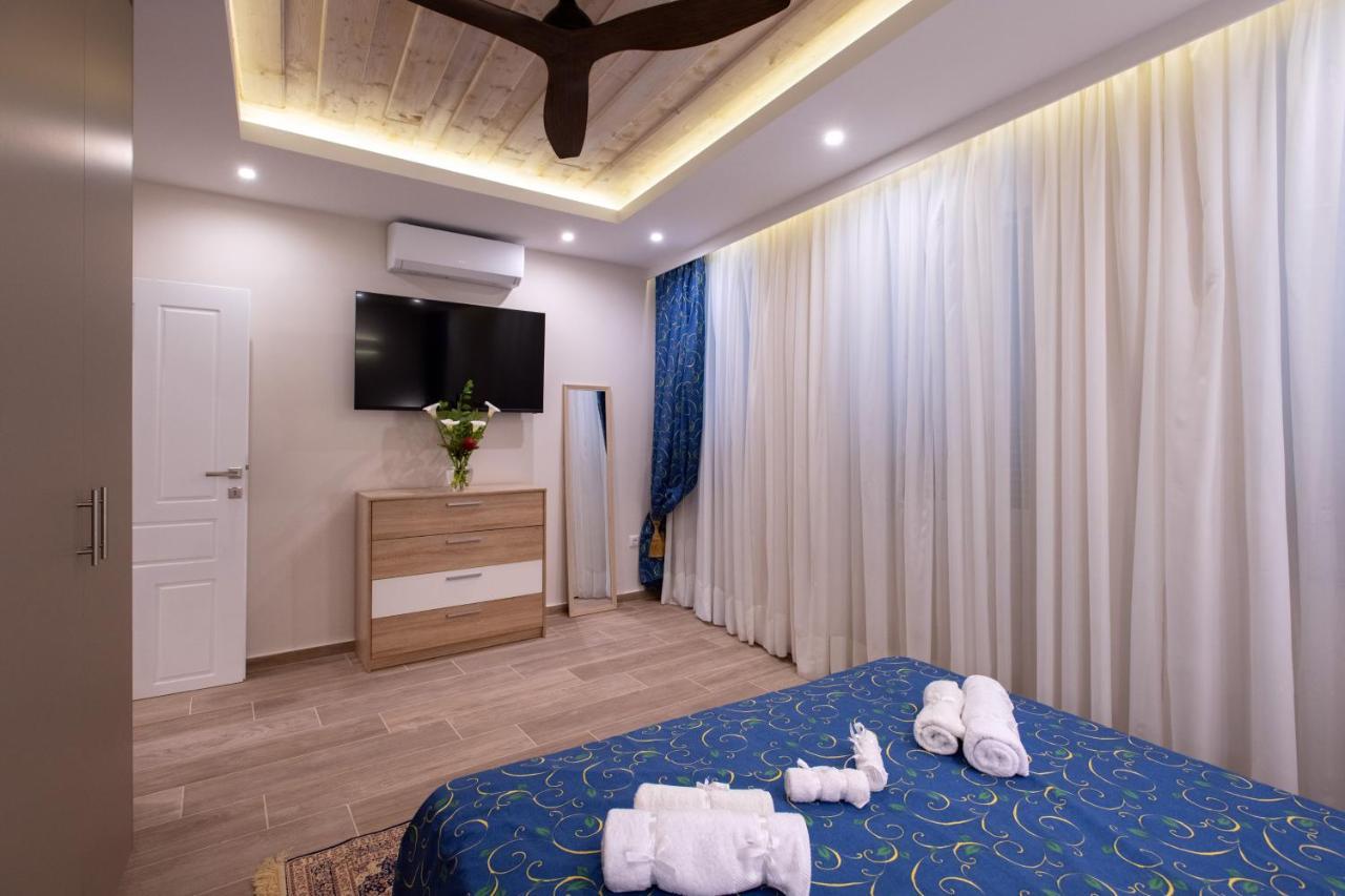 Taylor'S Apartment Corfu  Bagian luar foto